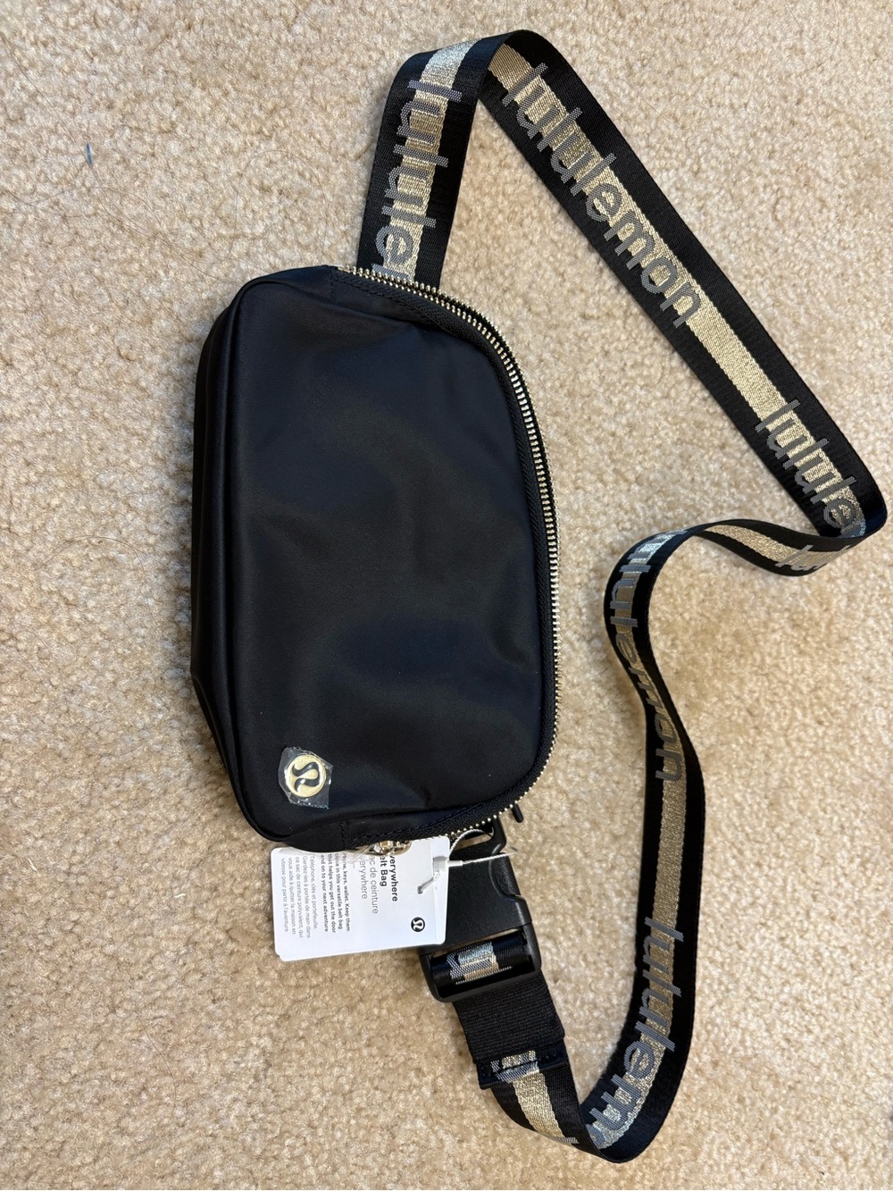 lululemon Everywhere Belt Bag 1L